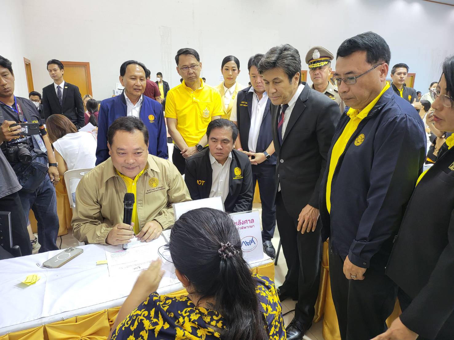 กรมบังคับคดีร่วมกับกรมคุ้มครองสิทธิและเสรีภาพ จัดโครงการ“มหกรรมแก้หนี้ สร้างวิถีแห่งความเป็นธรรม” ครั้งที่ 11 ในพื้นที่จังหวัดกาญจนบุรี สำเร็จทุนทรัพย์กว่า 85 ล้านบาท
